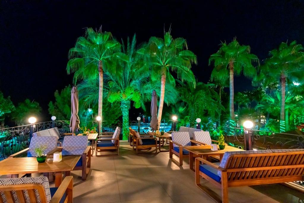 L'Ancora Beach Hotel Кемер Экстерьер фото