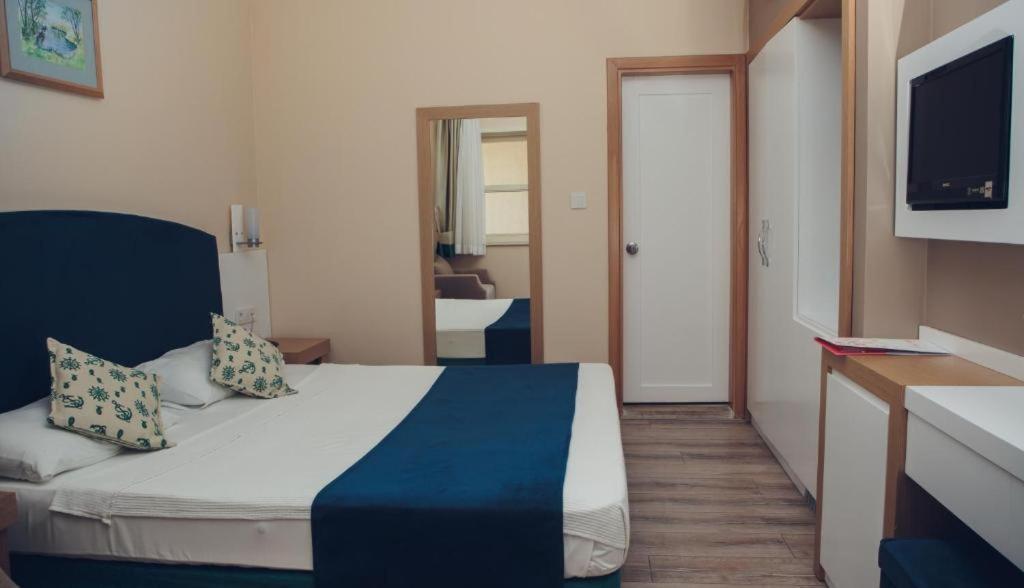 L'Ancora Beach Hotel Кемер Экстерьер фото